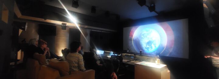 Curating an Immersive Sound Bath – with Filmtonfrauen at toruspost, Cologne